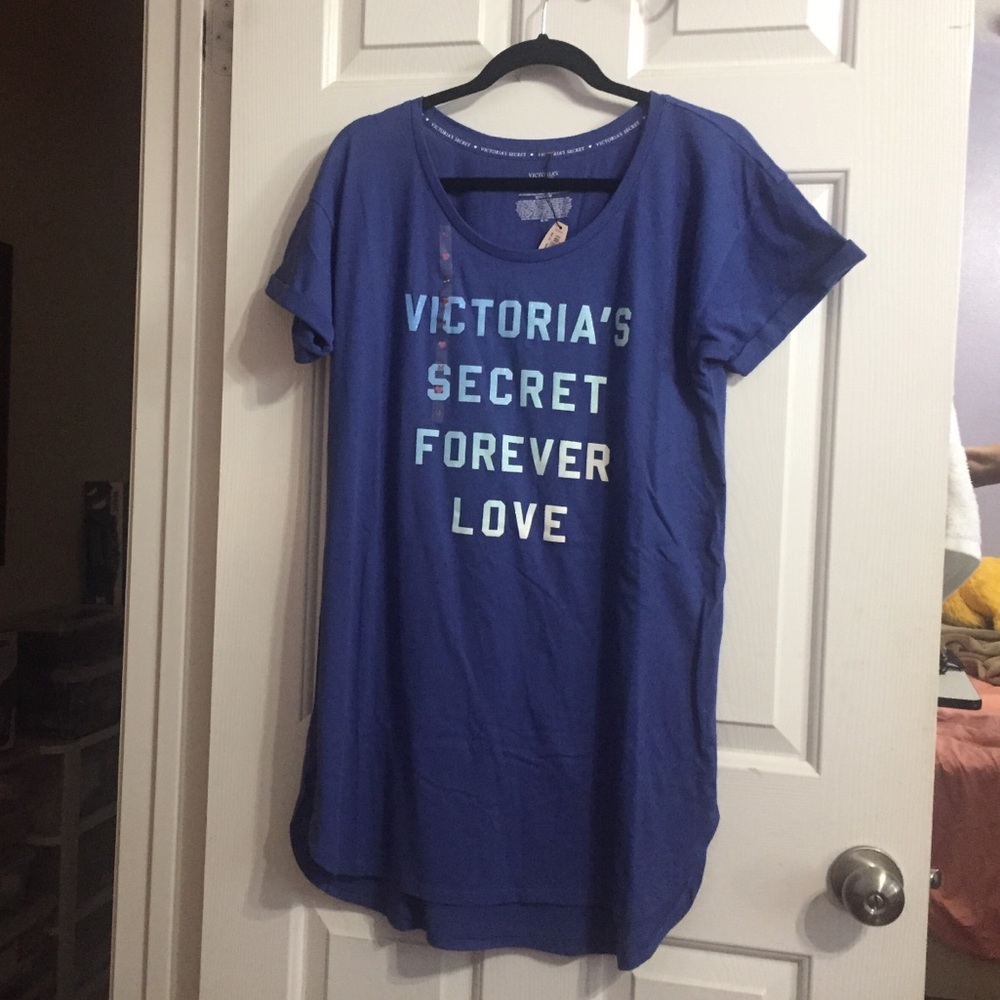 Victoria’s Secret sleepwear